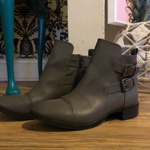 Old Navy Gray Booties